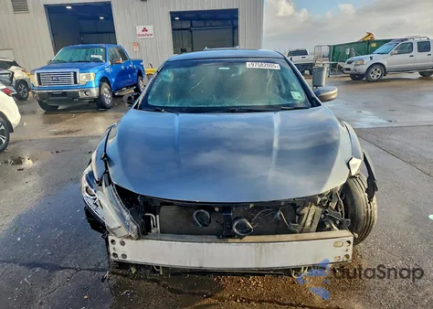2018 Nissan Altima 2.5 from USA, damaged, VIN 1N4AL3AP4JC197060